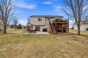 419 Lake Dr, Winsted, MN 55395 - Photo 44