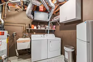 419 Lake Dr, Winsted, MN 55395 - Photo 36