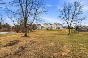 419 Lake Dr, Winsted, MN 55395 - Photo 42