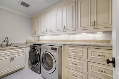 5500 Halifax Lane, Edina, MN 55424 - Photo 40