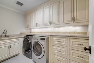 5500 Halifax Ln, Edina, MN 55424 - Photo 40