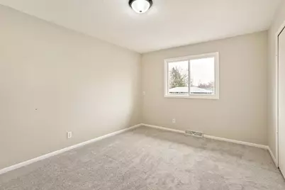 812 13th Street W, Hastings, MN 55033 - Photo 12