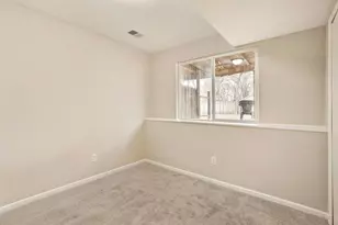 812 13th St W, Hastings, MN 55033 - Photo 16