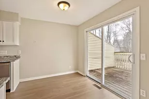 812 13th St W, Hastings, MN 55033 - Photo 8