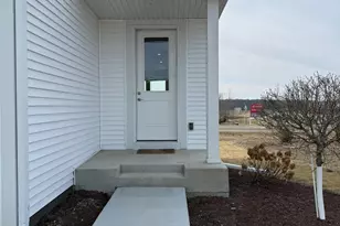 9035 62nd St S, Cottage Grove, MN 55016 - Photo 2