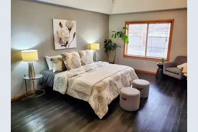 1420 Summit Shores Drive, Burnsville, MN 55306 - Photo 16