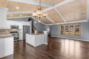 7887 Dempsey Way, Inver Grove Heights, MN 55076 - Photo 12