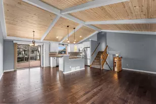 7887 Dempsey Way, Inver Grove Heights, MN 55076 - Photo 10