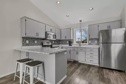 6429 Savanna Court, Saint Cloud, MN 56303 - Photo 14