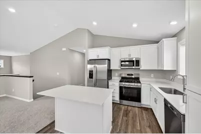 1752 Squirrel Way, New Richmond, WI 54017 - Photo 12