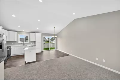 1752 Squirrel Way, New Richmond, WI 54017 - Photo 8