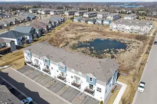 864 Roselyn Dr, Victoria, MN 55386 - Photo 2