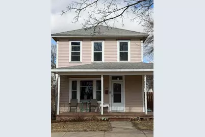 308 W Douglas Avenue, Fergus Falls, MN 56537 - Photo 2