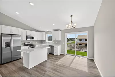 1748 Squirrel Way, New Richmond, WI 54017 - Photo 8