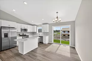 1748 Squirrel Way, New Richmond, WI 54017 - Photo 8