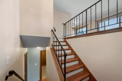 2505 Geranium Avenue E, Maplewood, MN 55119 - Photo 8