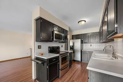 2505 Geranium Avenue E, Maplewood, MN 55119 - Photo 24