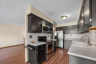 2505 Geranium Avenue E, Maplewood, MN 55119 - Photo 18
