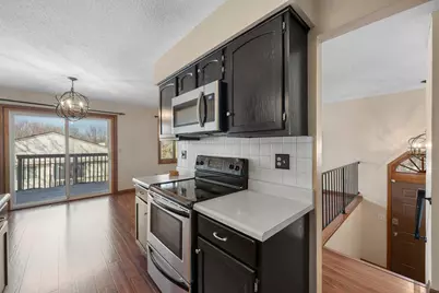2505 Geranium Avenue E, Maplewood, MN 55119 - Photo 22