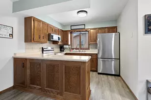 1954 W Highview Dr, Sauk Rapids, MN 56379 - Photo 8