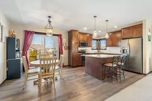 2013 12th Ave NE, Austin, MN 55912 - Photo 12