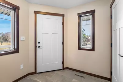 2013 12th Avenue NE, Austin, MN 55912 - Photo 10