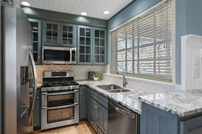 810 River Lane, Anoka, MN 55303 - Photo 22