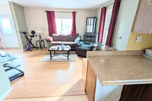 417 Central Ave SE, Bemidji, MN 56601 - Photo 12