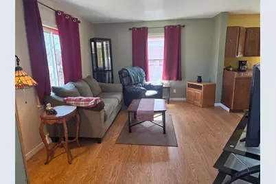 417 Central Avenue SE, Bemidji, MN 56601 - Photo 2