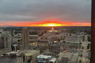 168 6th St E, Saint Paul, MN 55101 - Photo 4