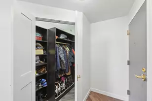 168 6th St E, Saint Paul, MN 55101 - Photo 46