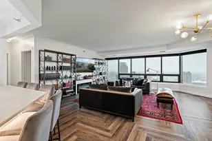 168 6th St E, Saint Paul, MN 55101 - Photo 18