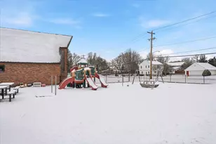 965 Larpenteur Ave W, Roseville, MN 55113 - Photo 4