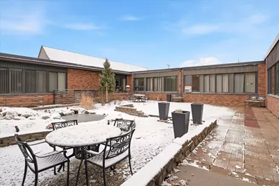 965 Larpenteur Avenue W, Roseville, MN 55113 - Photo 16