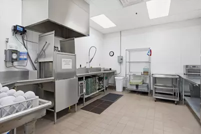 965 Larpenteur Avenue W, Roseville, MN 55113 - Photo 12