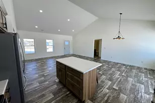 916 NW 7th Ave NW, Perham, MN 56573 - Photo 16