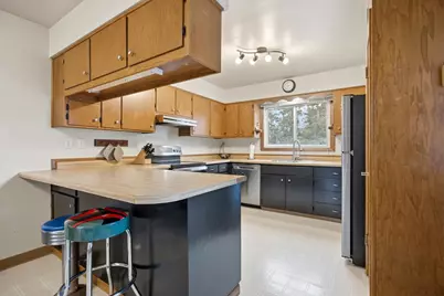 1621 17th Street S, Moorhead, MN 56560 - Photo 10