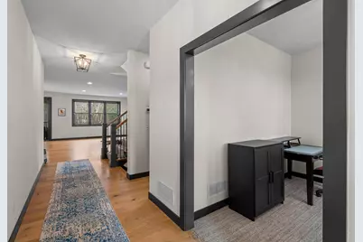 2251 Cleveland Avenue N, Roseville, MN 55113 - Photo 18