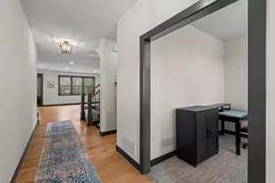 2251 Cleveland Ave N, Roseville, MN 55113 - Photo 18