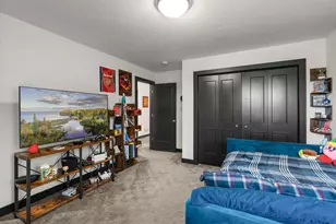 2251 Cleveland Ave N, Roseville, MN 55113 - Photo 66