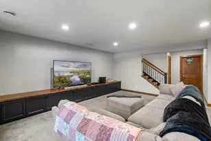 2251 Cleveland Ave N, Roseville, MN 55113 - Photo 76