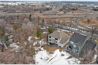 2251 Cleveland Avenue N, Roseville, MN 55113 - Photo 102