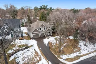 2251 Cleveland Ave N, Roseville, MN 55113 - Photo 4