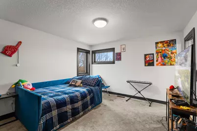 2251 Cleveland Avenue N, Roseville, MN 55113 - Photo 32