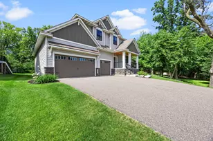 2251 Cleveland Ave N, Roseville, MN 55113 - Photo 8