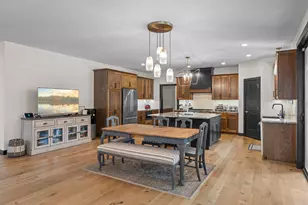 2251 Cleveland Ave N, Roseville, MN 55113 - Photo 30