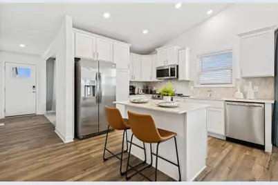 907 Harvest Trail, Buffalo, MN 55313 - Photo 2