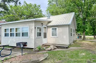 27649 Co Hwy 83, Battle Lake, MN 56515 - Photo 2