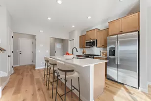 1524 Trellis Ln, West Saint Paul, MN 55118 - Photo 1