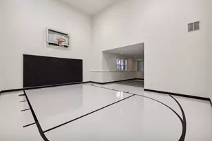 1886 Della Dr, Chanhassen, MN 55317 - Photo 56